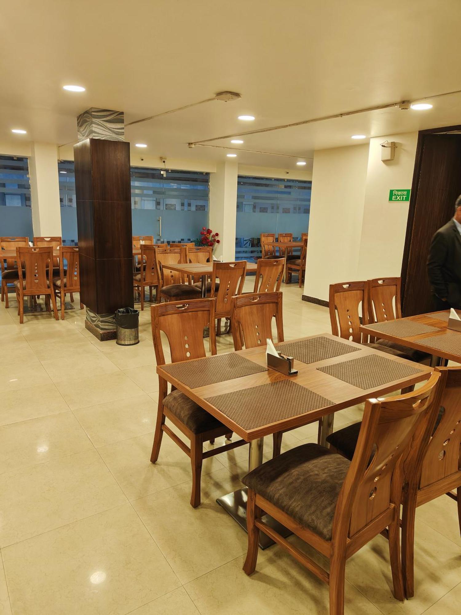Rosemallow Hotel New Delhi Nova Deli Exterior foto