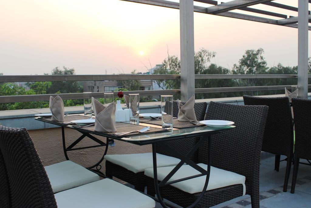 Rosemallow Hotel New Delhi Nova Deli Exterior foto